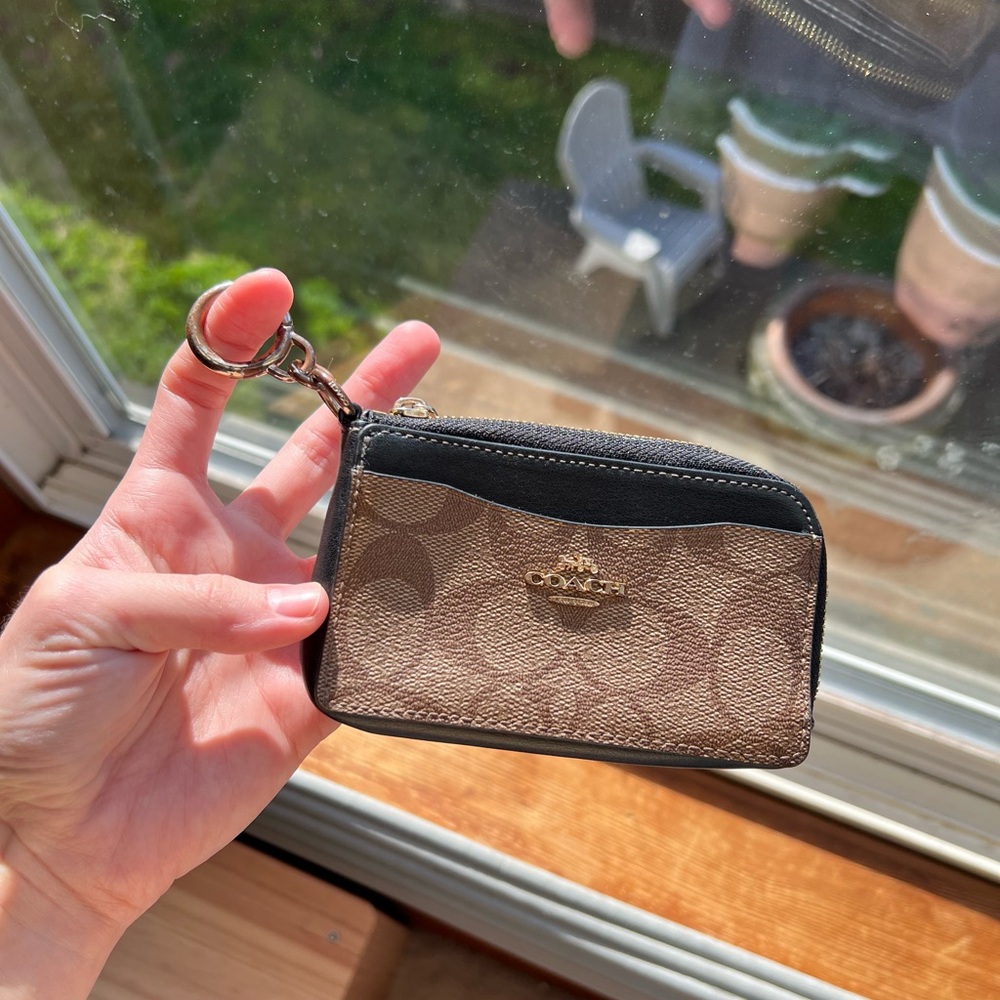 Coach Multifunction Signature Brown and Black Card Case Keychain